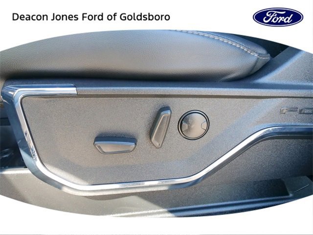 Certified 2024 Ford F250 Lariat w/ Lariat Ultimate Package image 17