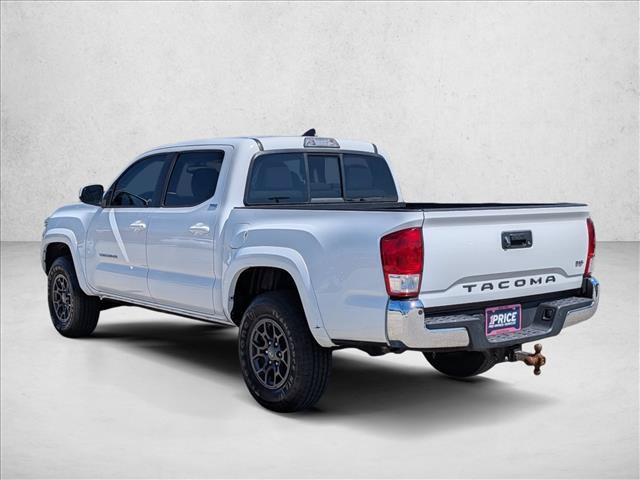 Used 2017 Toyota Tacoma SR5 w/ Tow Package RWD image 7