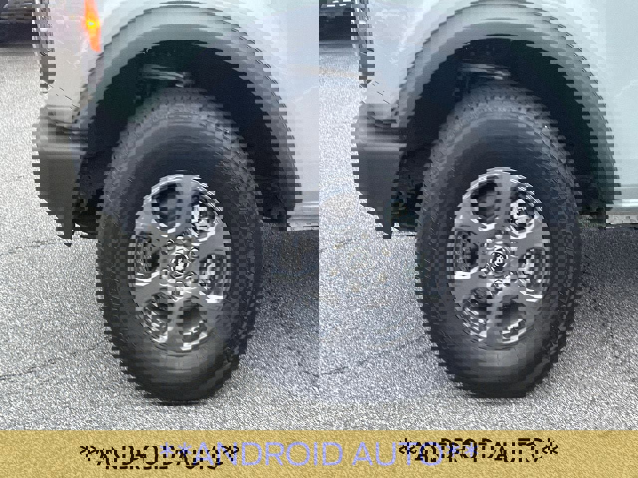 Certified 2024 Ford Bronco Big Bend image 13