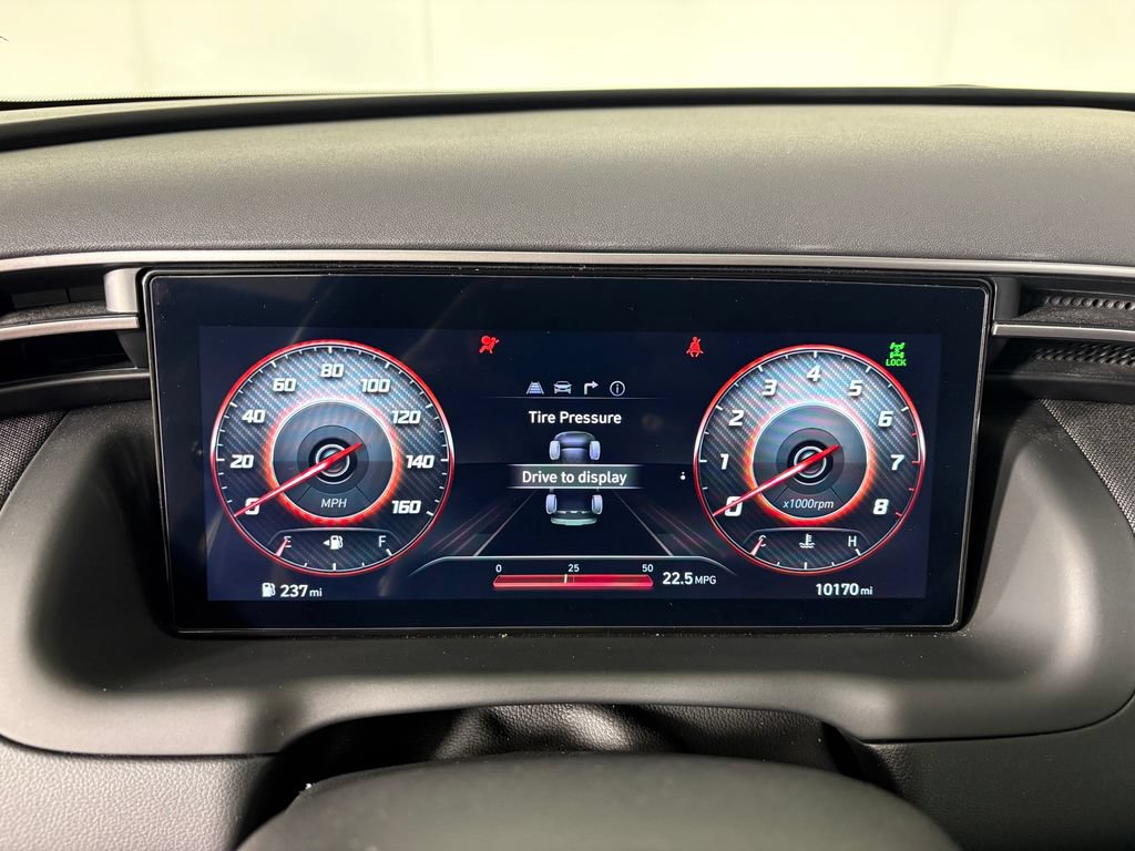 Used 2024 Hyundai Santa Cruz Limited AWD/4WD image 16