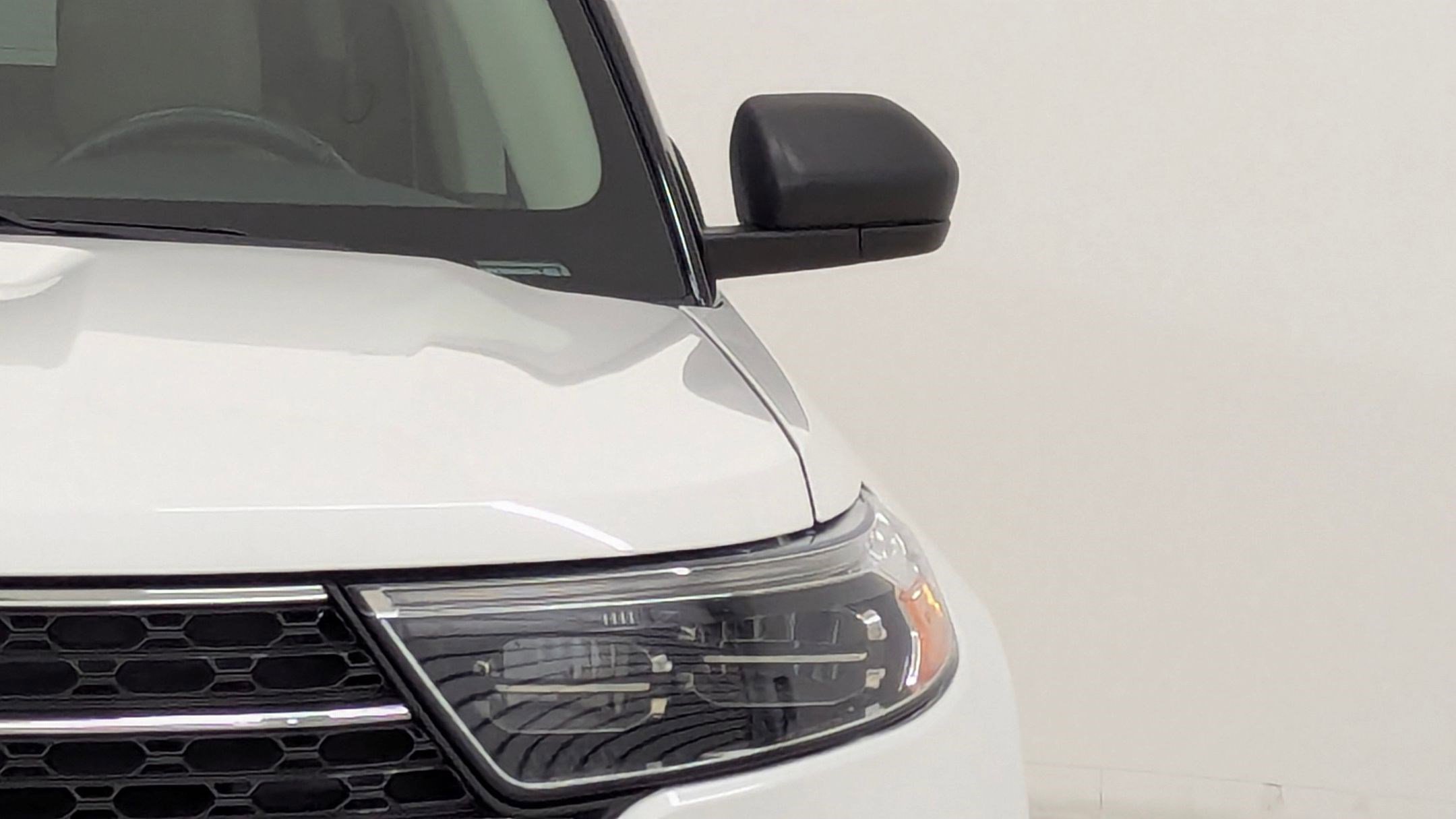 Certified 2022 Ford Explorer XLT w/ Equipment Group 202A image 11