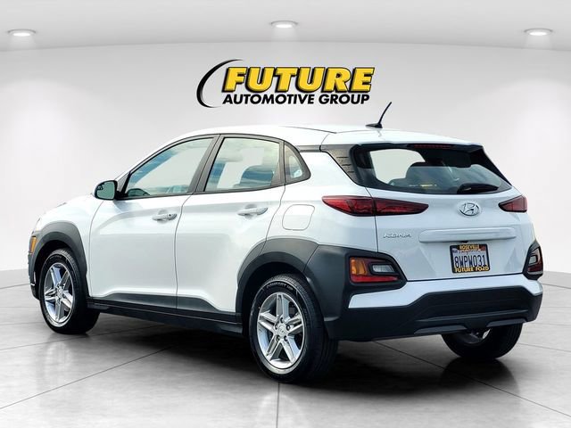 Used 2021 Hyundai Kona SE image 3