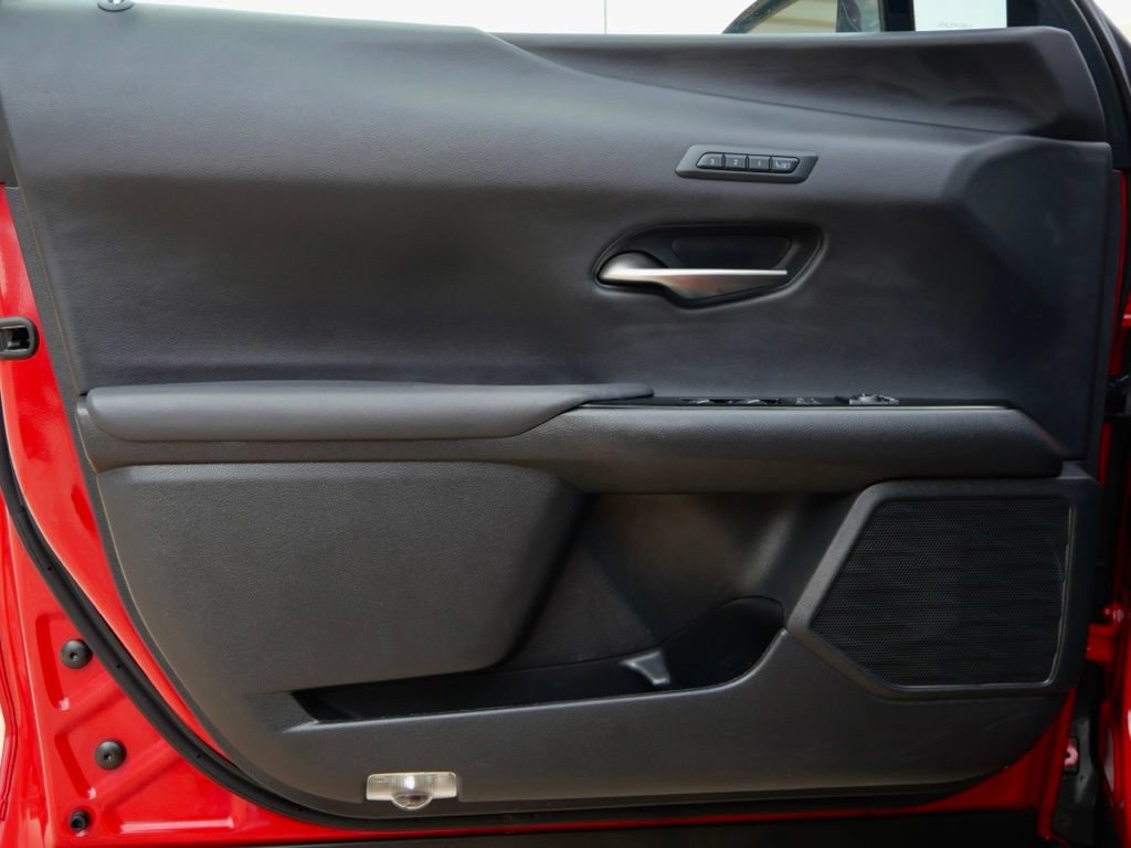 Used 2023 Lexus UX 250h F Sport FWD image 13