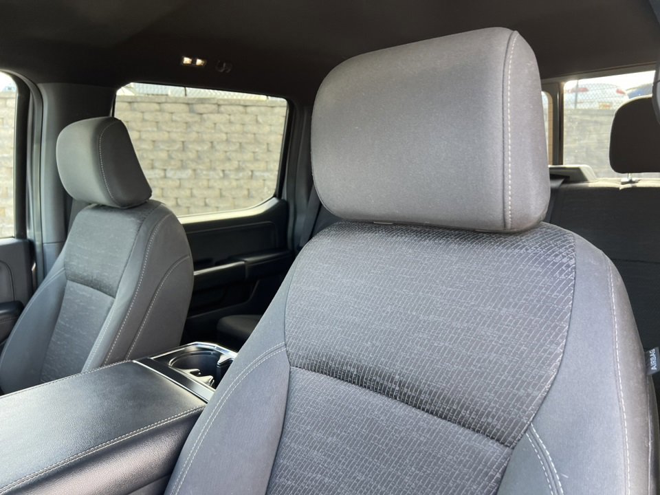 Certified 2022 Ford F150 XLT w/ Equipment Group 302A High image 20