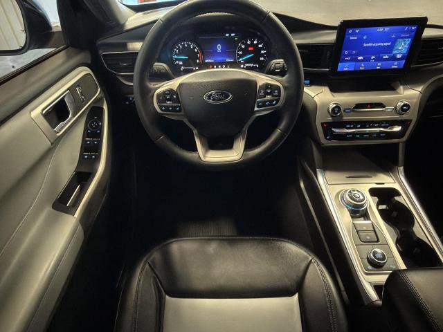 Certified 2023 Ford Explorer XLT w/ Equipment Group 202A image 15