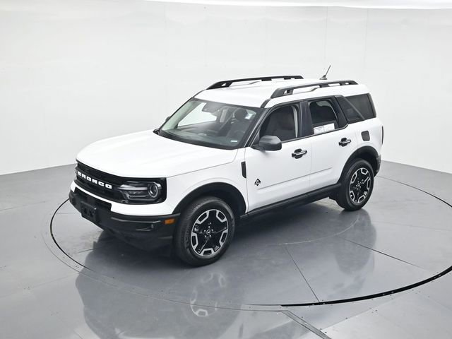 Certified 2023 Ford Bronco Sport Outer Banks w/ Tech Package image 42