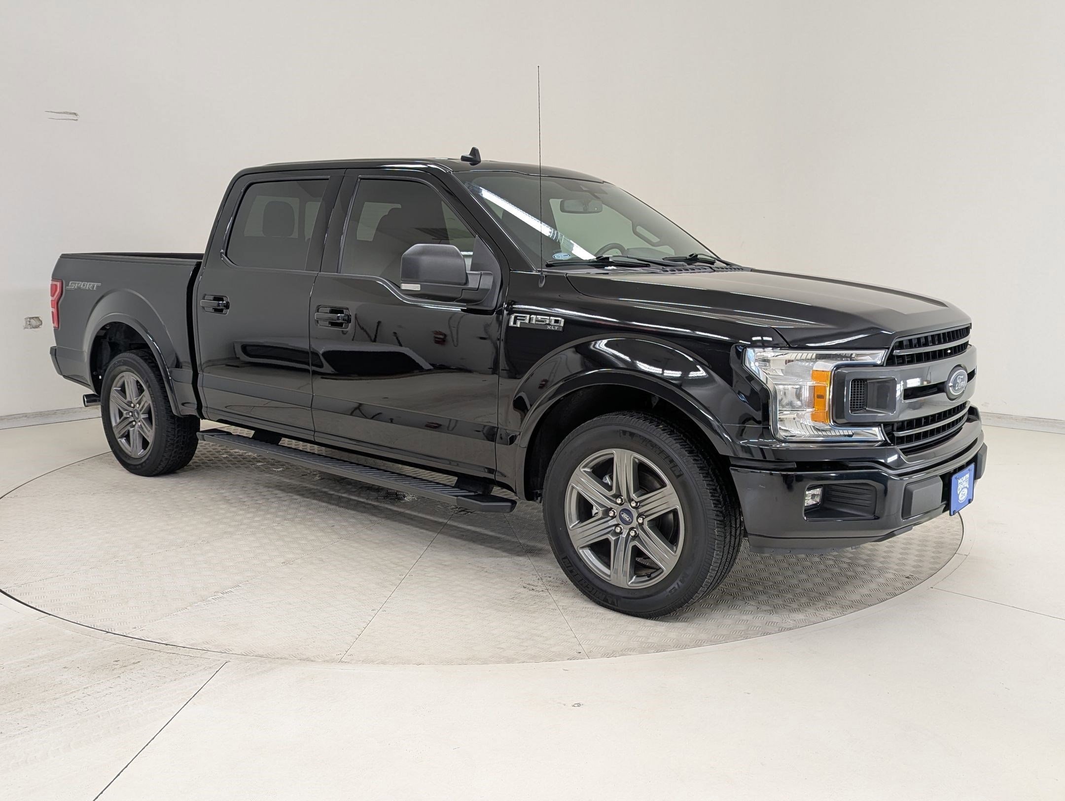 Certified 2020 Ford F150 XLT w/ Equipment Group 302A Luxury image 6