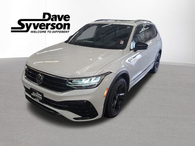 Used 2023 Volkswagen Tiguan SE R-Line