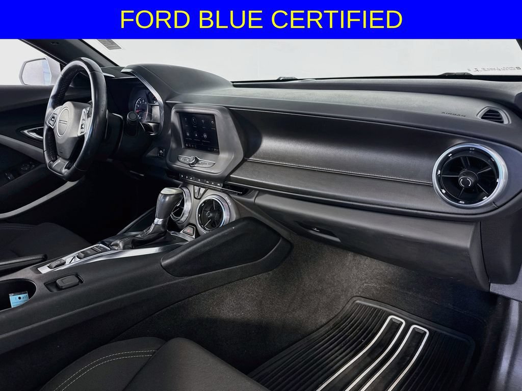 Used 2020 Chevrolet Camaro LS RWD image 28