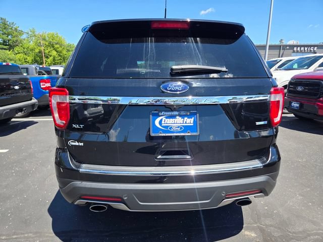 Certified 2018 Ford Explorer XLT w/ Equipment Group 202A AWD/4WD image 5