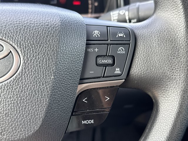 Used 2025 Toyota Camry LE FWD image 17