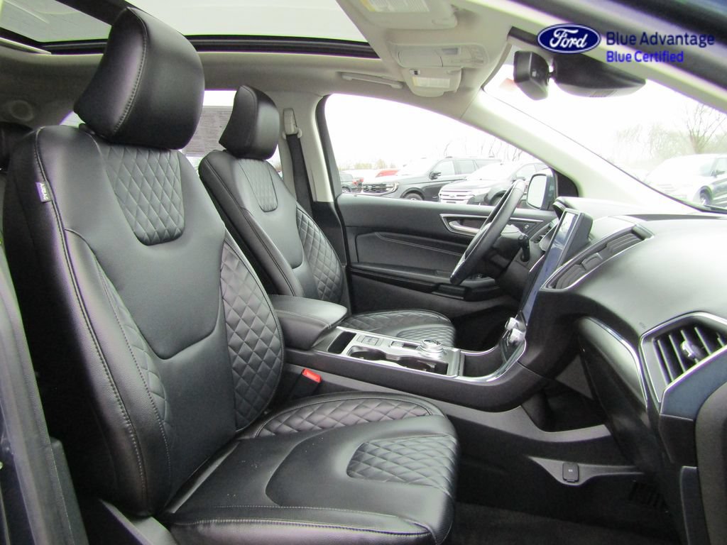 Certified 2023 Ford Edge Titanium w/ Equipment Group 301A AWD/4WD image 21