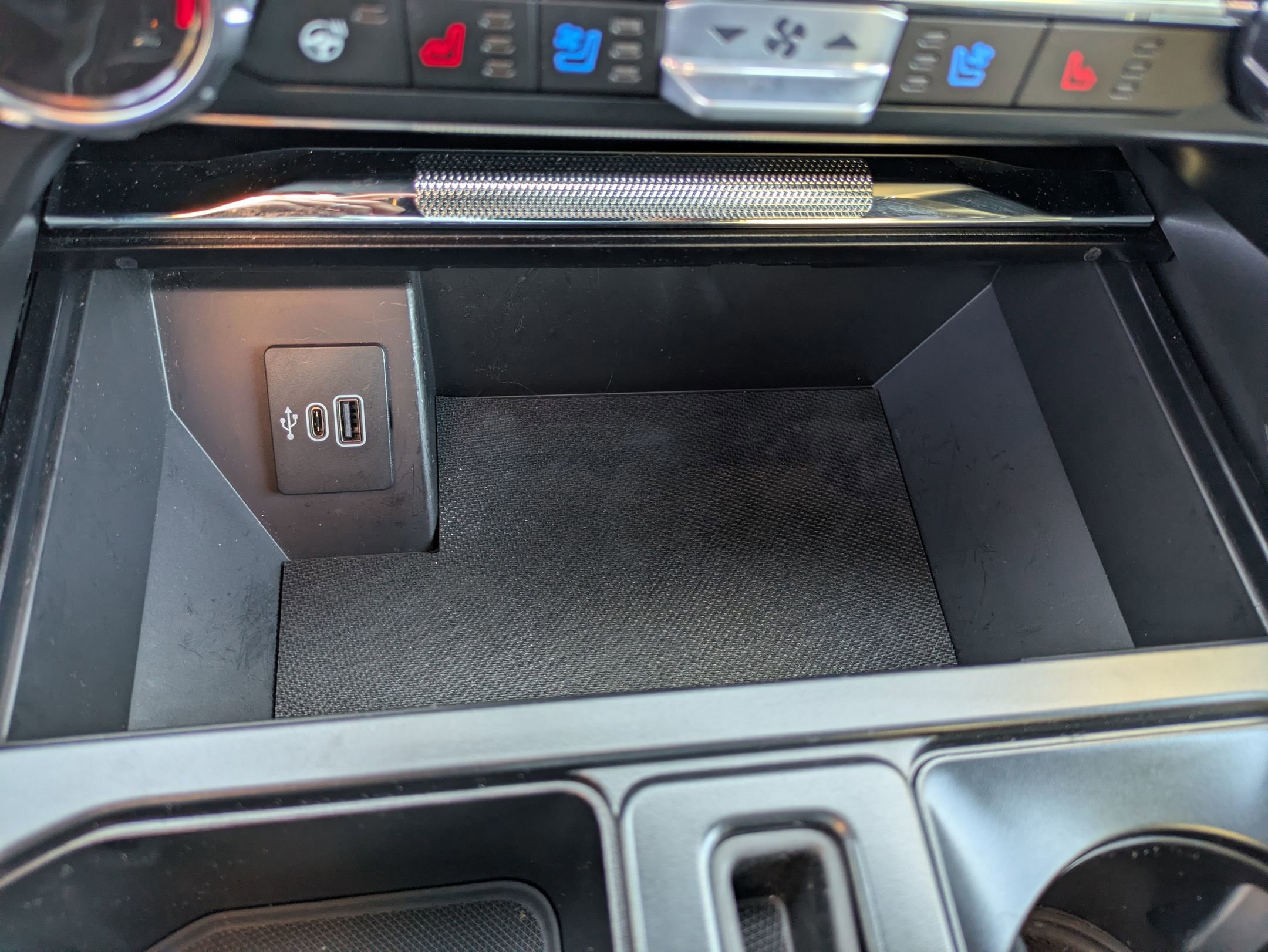 Certified 2025 Ford F150 Lariat w/ Equipment Group 501A Mid image 21