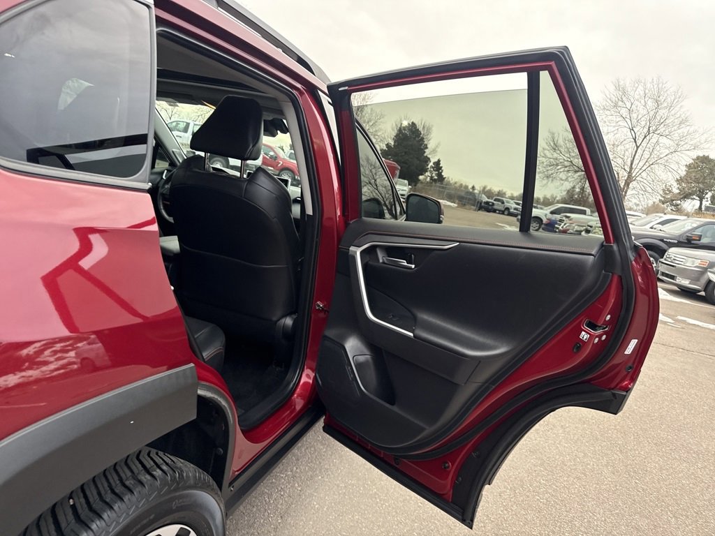 Used 2019 Toyota RAV4 Adventure image 25