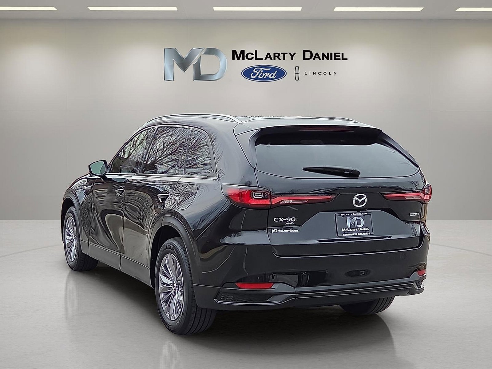 Used 2025 MAZDA CX-90 3.3 Turbo w/ Preferred Package image 4