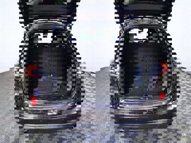 Certified 2023 Ford Escape ST-Line Select w/ Tech Pack #2 image 9