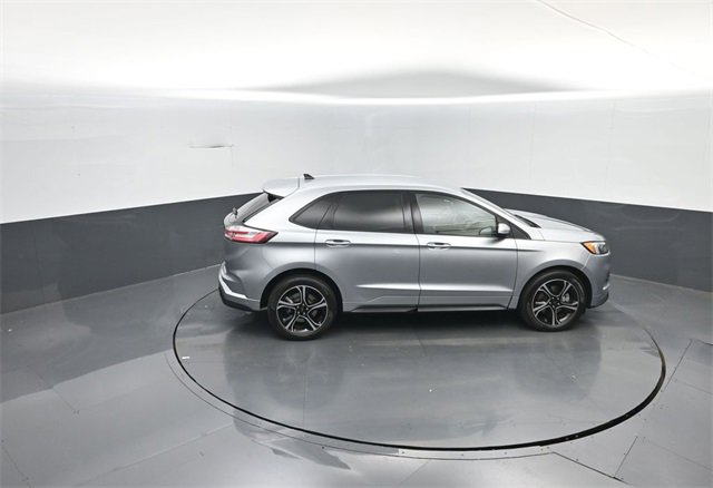 Certified 2020 Ford Edge ST image 32