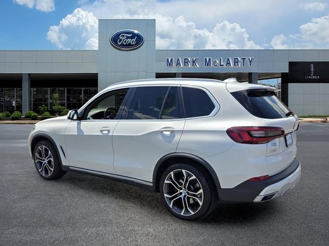 Used 2021 BMW X5 sDrive40i w/ Executive Package 2 RWD image 3