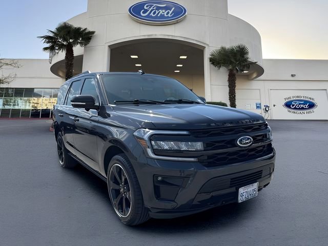 Certified 2023 Ford Expedition Limited AWD/4WD image 4