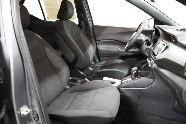 Used 2020 Nissan Kicks S FWD image 28