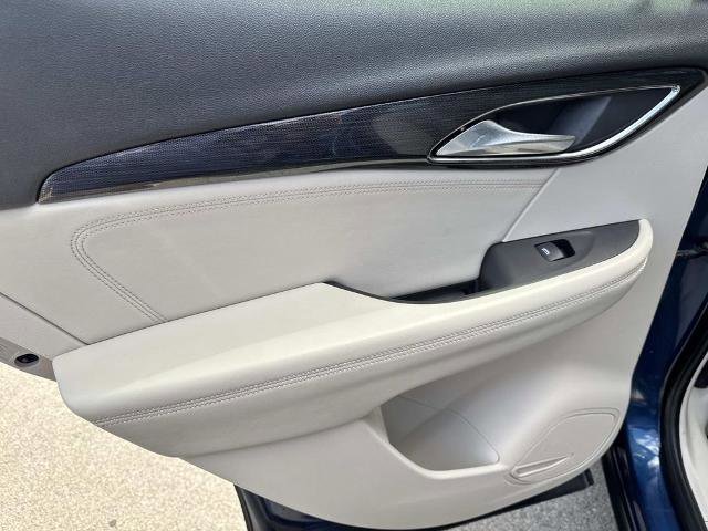 Used 2022 Buick Envision Preferred FWD image 12