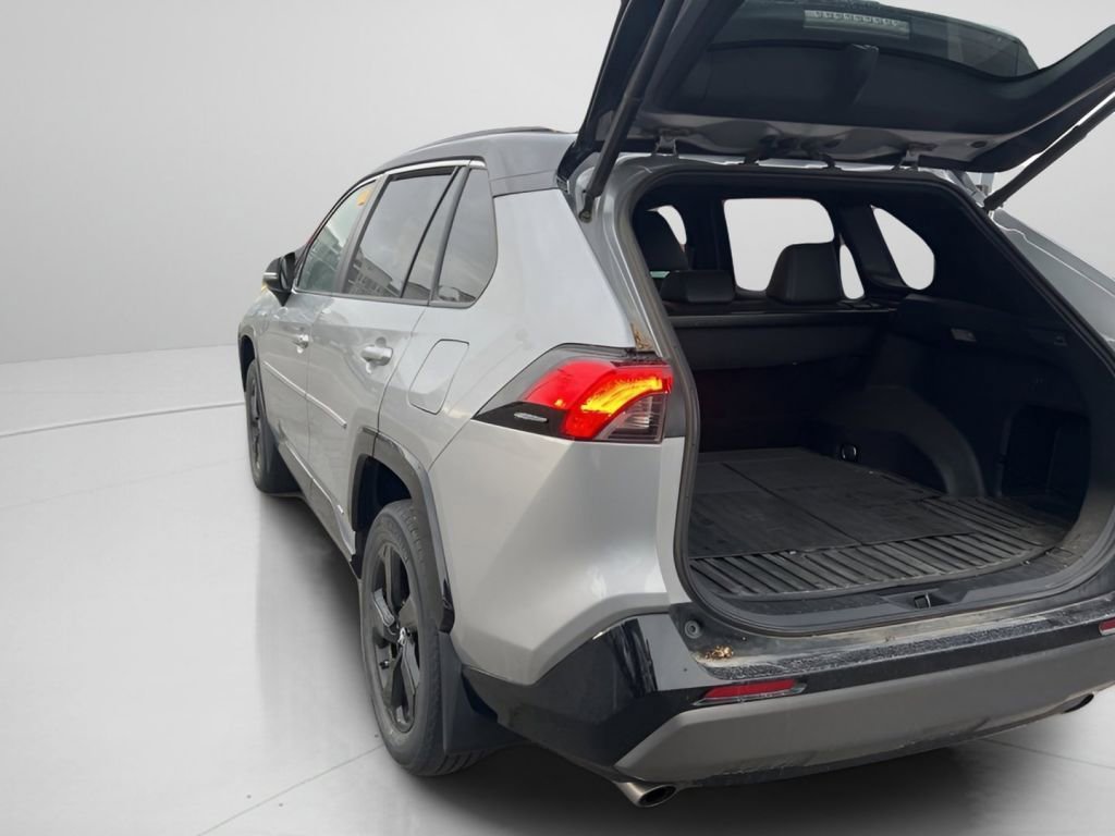 Used 2019 Toyota RAV4 XSE image 10