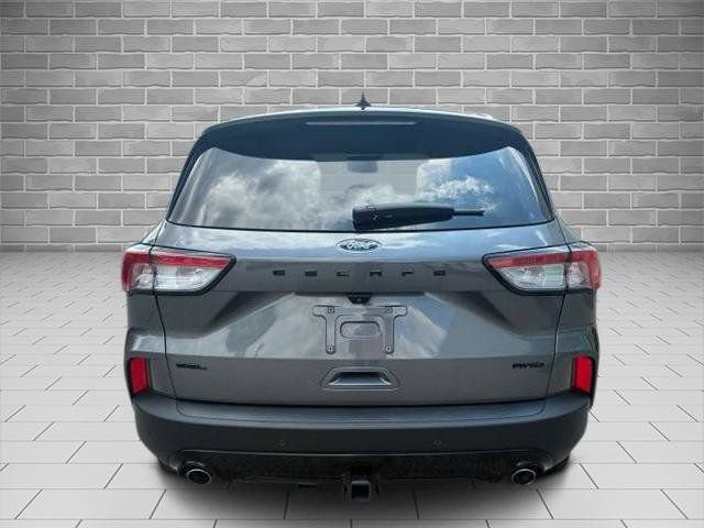 Certified 2022 Ford Escape SEL w/ SEL Stealth AWD Package image 6