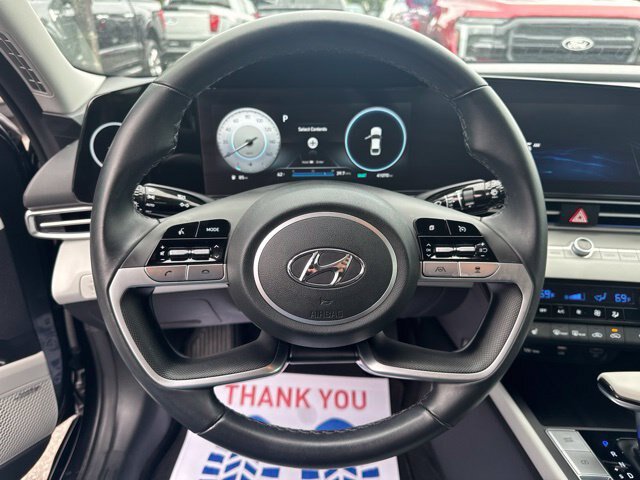Used 2022 Hyundai Elantra Limited w/ Cargo Package FWD image 15