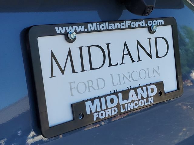 Certified 2025 Ford Escape ST-Line Select AWD/4WD image 7