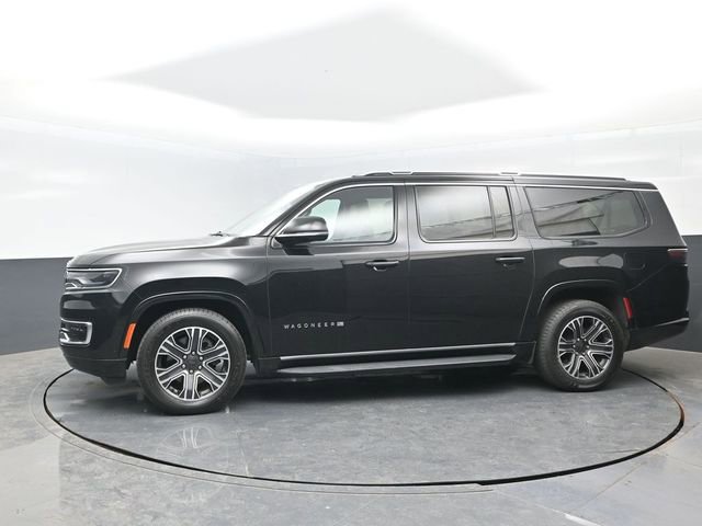 Used 2024 Jeep Wagoneer L Series II w/ Flexible Seating Group AWD/4WD image 4