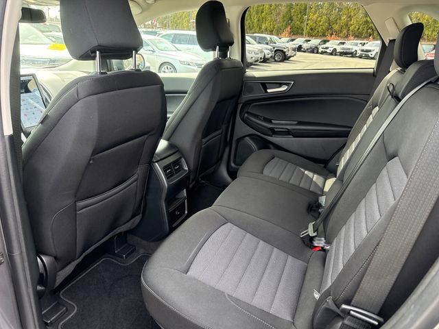 Certified 2024 Ford Edge SE image 11