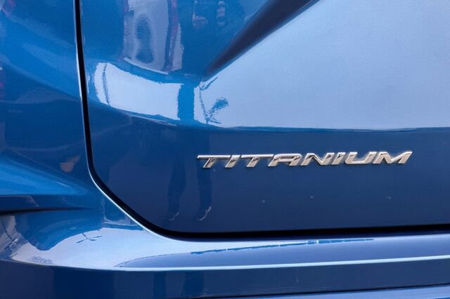 Certified 2022 Ford Edge Titanium w/ Equipment Group 301A AWD/4WD image 24