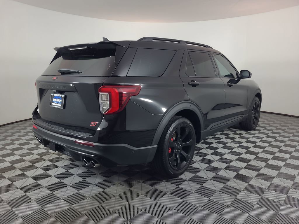Certified 2022 Ford Explorer ST w/ Equipment Group 401A AWD/4WD image 3
