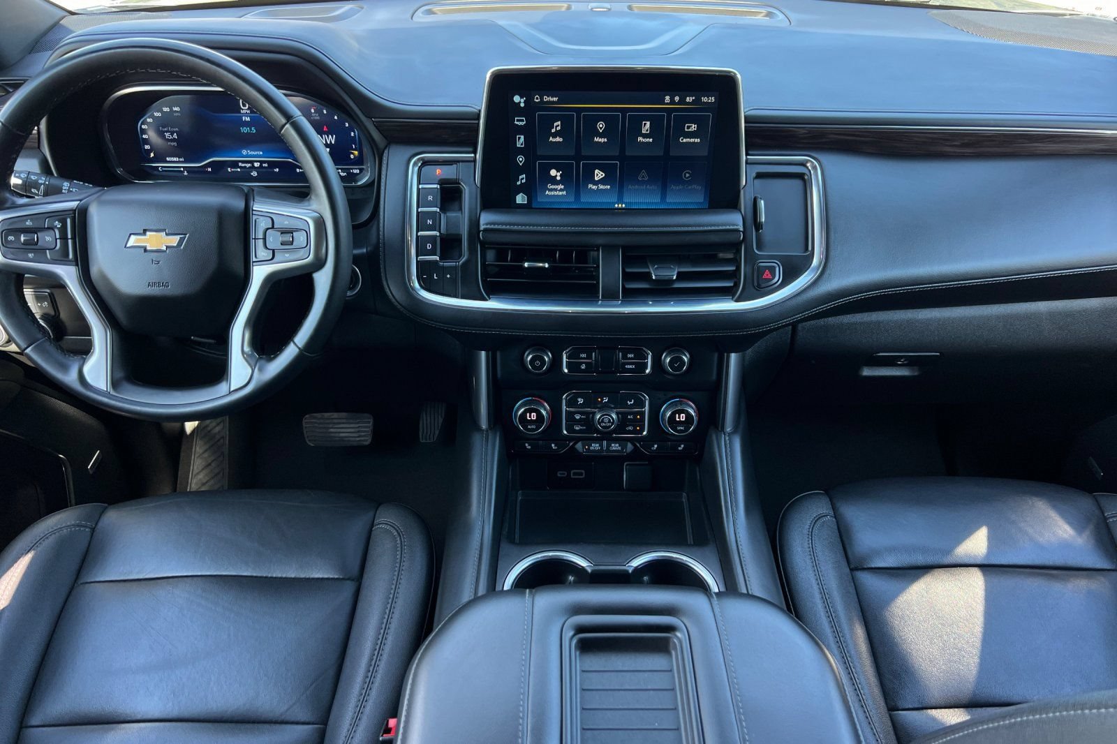 Used 2024 Chevrolet Suburban LT AWD/4WD image 15