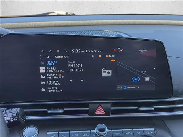 Used 2024 Hyundai Elantra SEL image 13