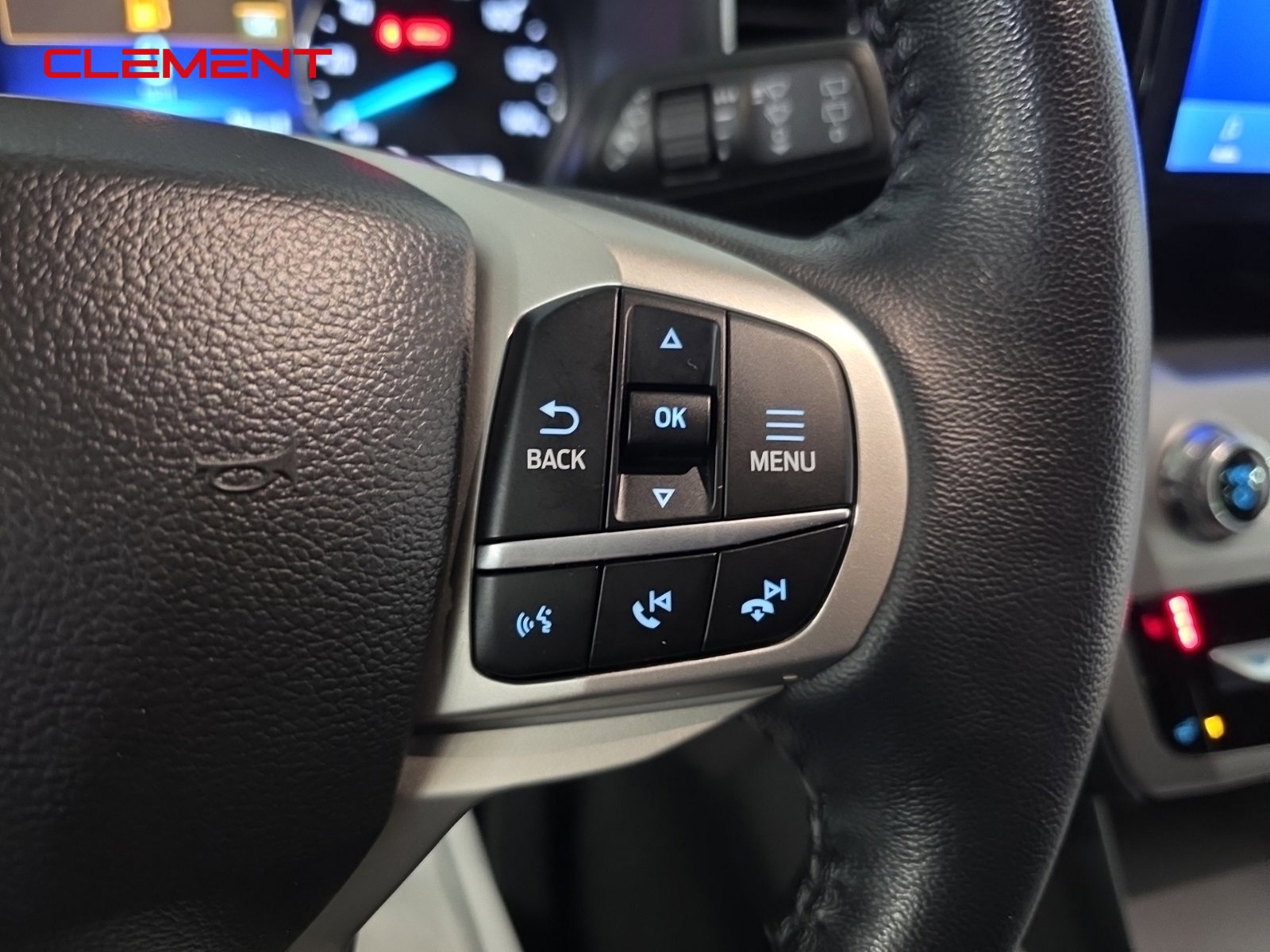 Certified 2022 Ford Explorer XLT w/ Equipment Group 202A image 16