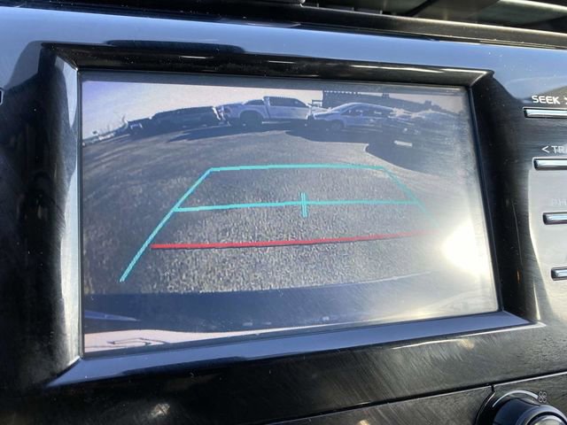 Used 2019 Toyota Camry SE image 27