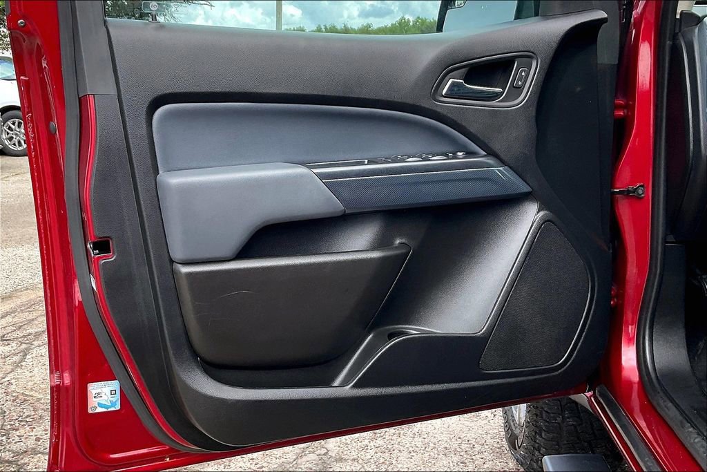 Used 2020 Chevrolet Colorado Z71 image 17