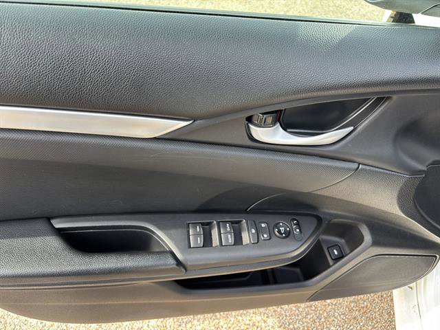 Used 2019 Honda Civic Sport image 14