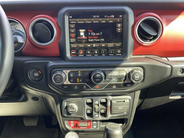 Used 2022 Jeep Gladiator Rubicon w/ Cold Weather Group image 26