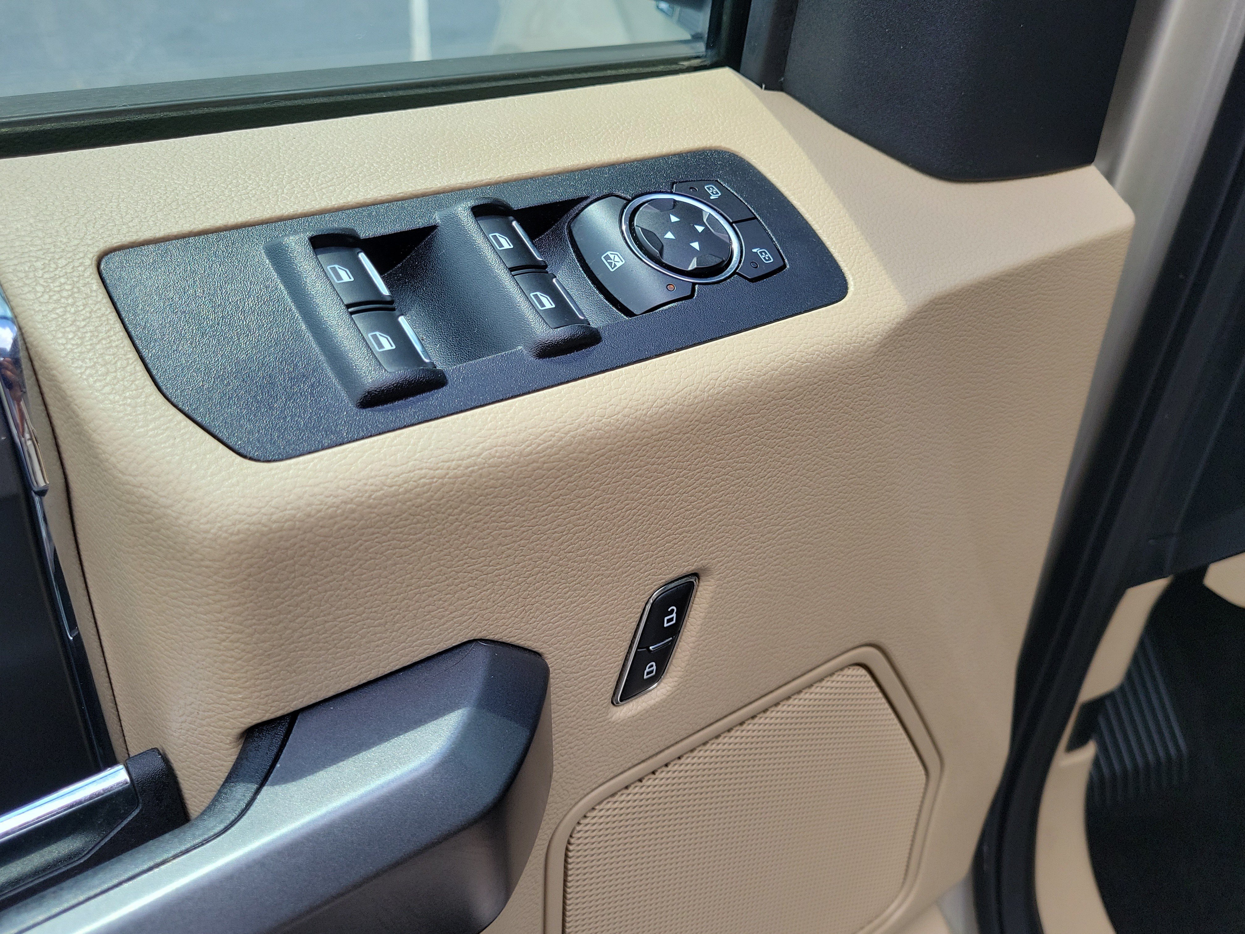 Certified 2018 Ford F150 XLT w/ Equipment Group 302A Luxury RWD image 19