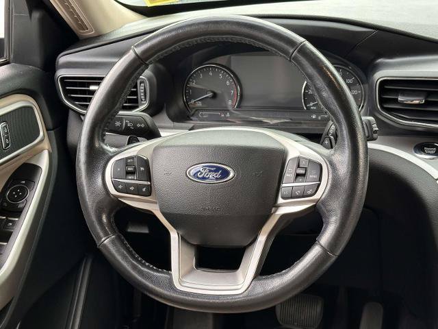 Certified 2021 Ford Explorer XLT w/ Equipment Group 202A AWD/4WD image 15