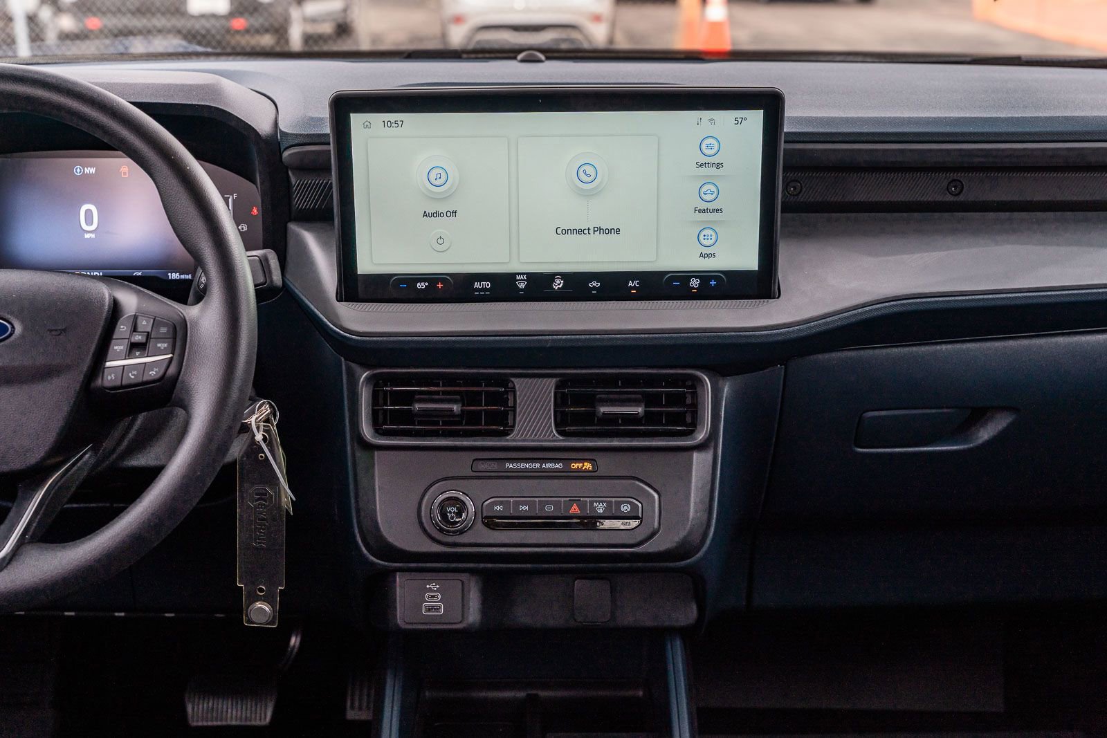 Certified 2025 Ford Maverick XL w/ Equipment Group 102A image 30