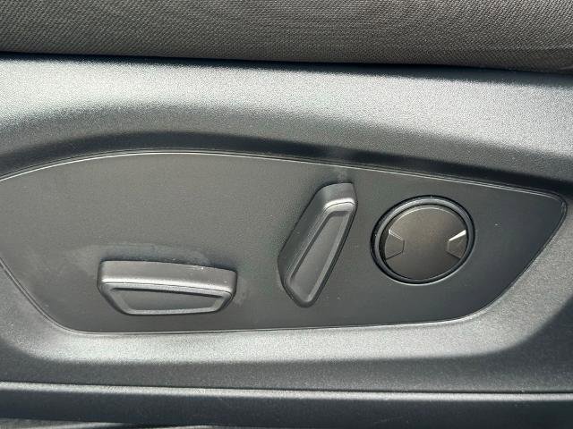 Certified 2022 Ford Explorer XLT w/ Class IV Trailer Tow Package image 15