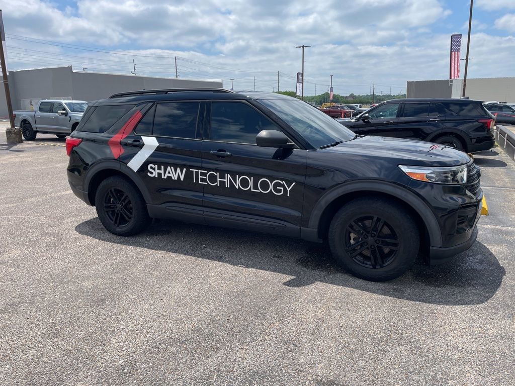 Certified 2020 Ford Explorer XLT RWD image 2