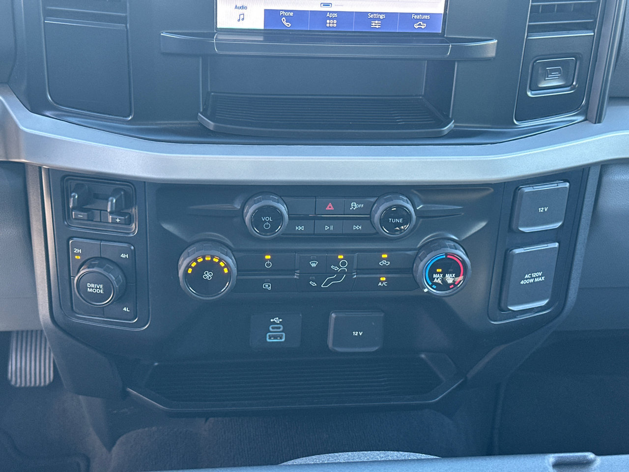 Certified 2026 Ford F350 XLT AWD/4WD image 31