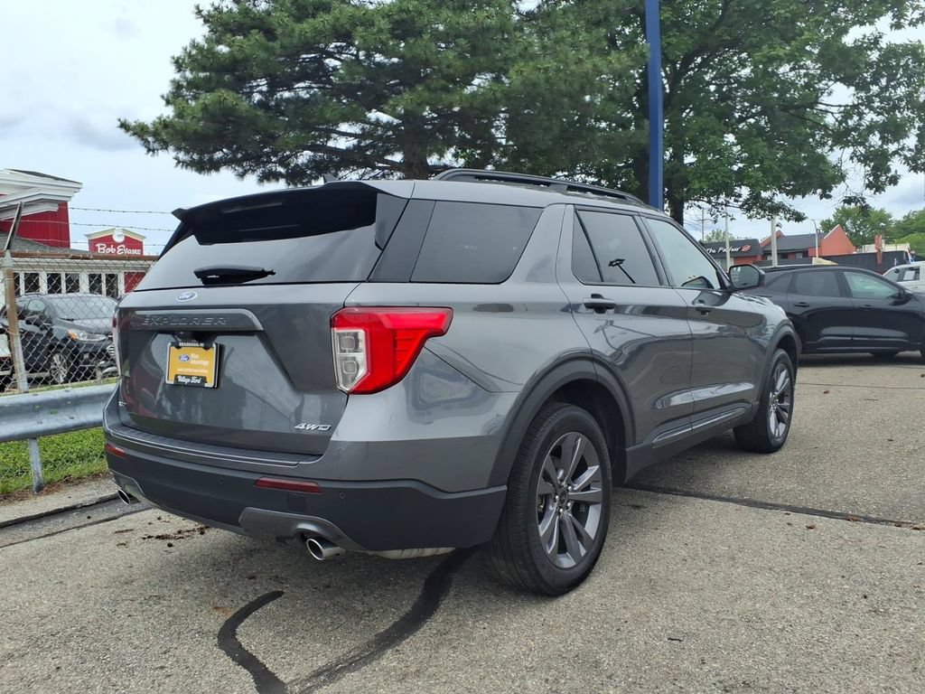 Certified 2023 Ford Explorer XLT w/ Equipment Group 202A AWD/4WD image 6