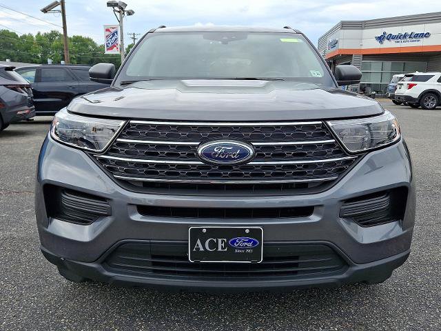 Certified 2023 Ford Explorer XLT AWD/4WD image 2