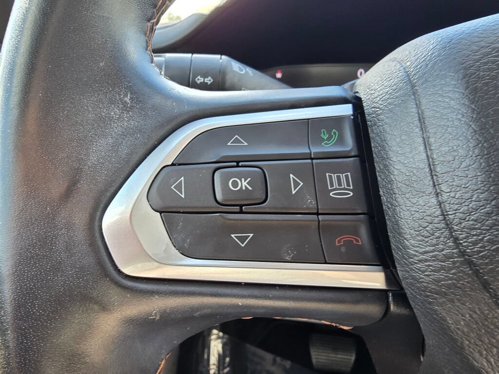 Used 2022 Jeep Compass Limited w/ Elite Group AWD/4WD image 19
