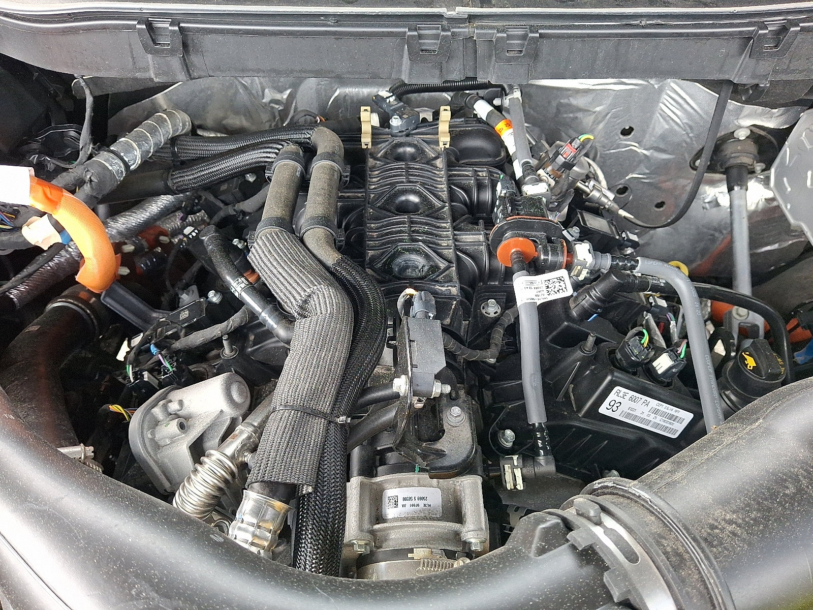 Certified 2025 Ford F150 XLT w/ Equipment Group 302A MID AWD/4WD image 27